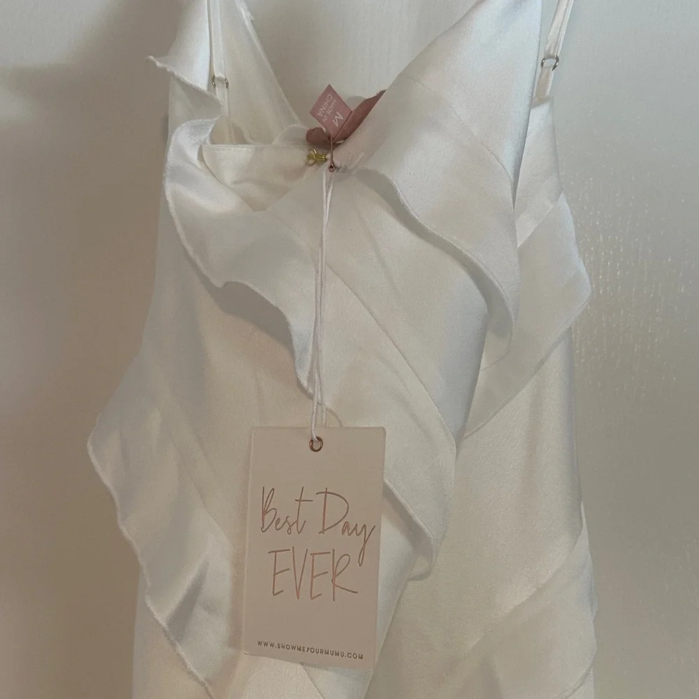 NWT Show Me Your MuMu Ivory Ruffle Wedding Gown - Picture 7 of 10